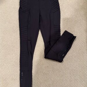 Athleta Black Delancey Motto Tight
